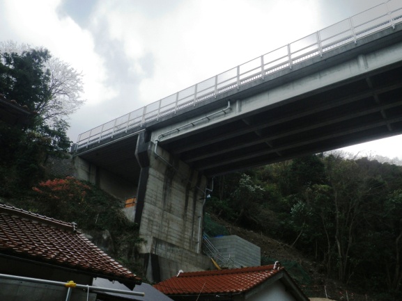写真01 | 小女良橋　（橋脚） | 施工実績 | ASRリチウム工法協会